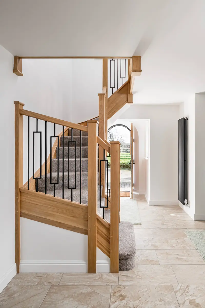 Oval Black Metal Spindles