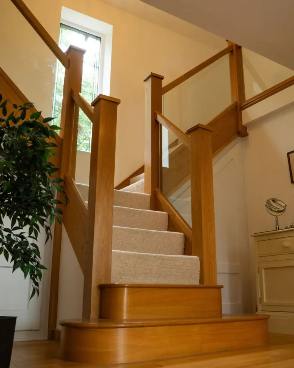Oak and Glass Staircase Image 1