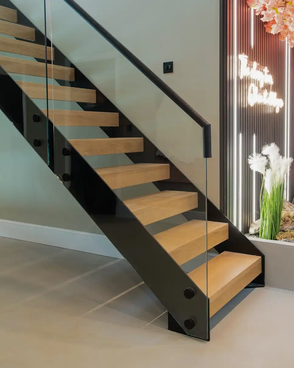 black metal stairbox staircase